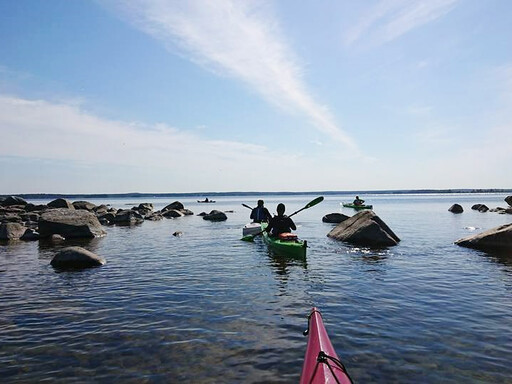 Try canoeing, kayaking and SUP in Axmar bruk